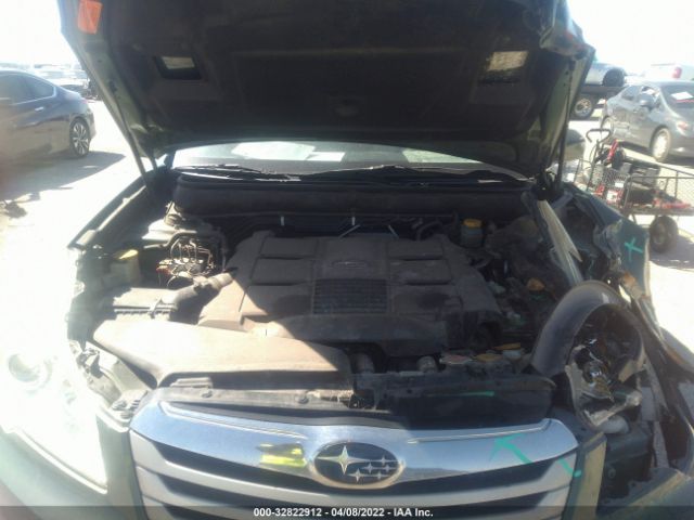 Photo 9 VIN: 4S4BRDKC5B2360803 - SUBARU OUTBACK 