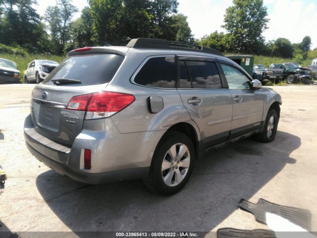 Photo 3 VIN: 4S4BRDKC7B2384066 - SUBARU OUTBACK 