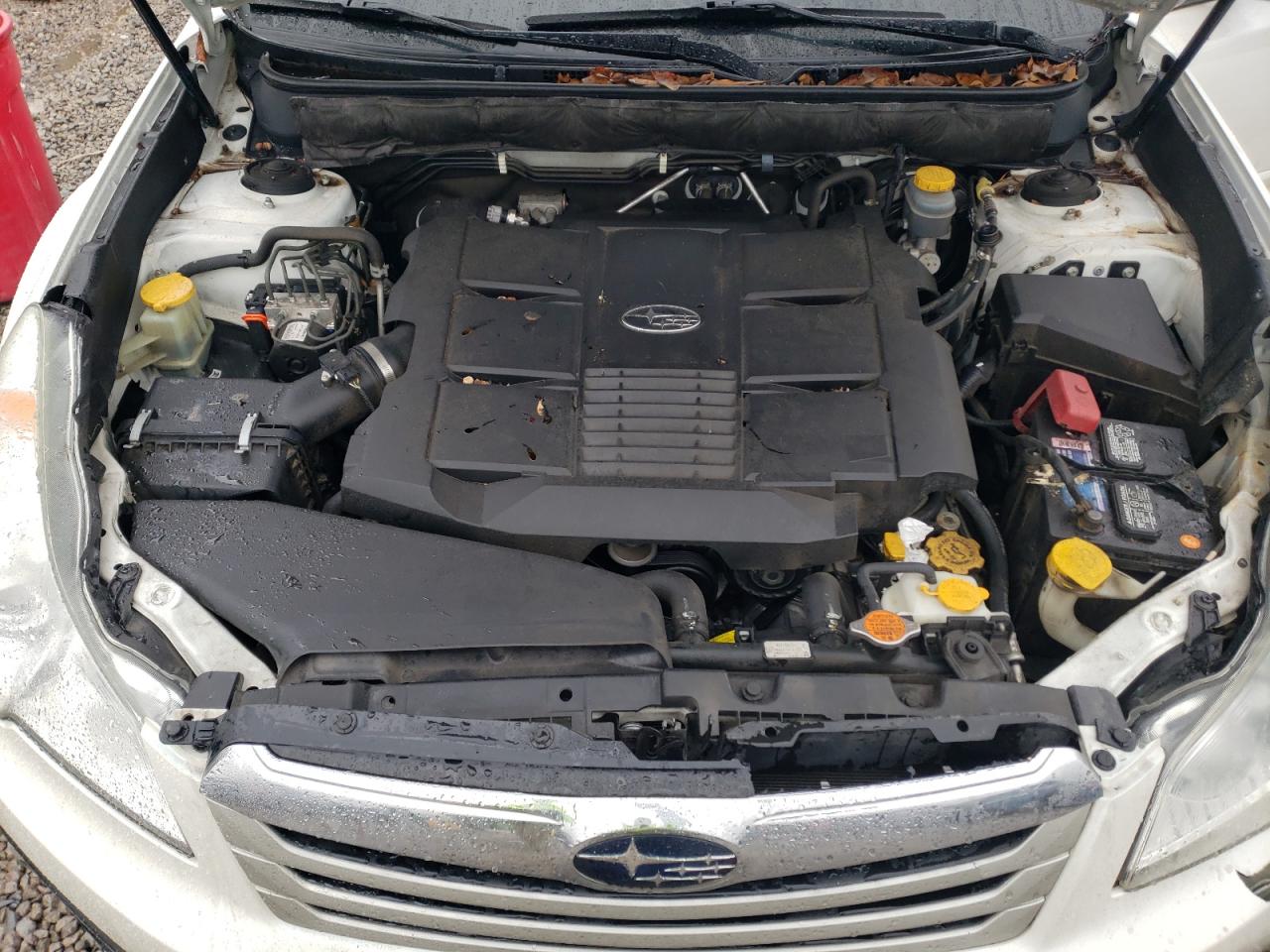 Photo 11 VIN: 4S4BRDKC8C2235523 - SUBARU OUTBACK 