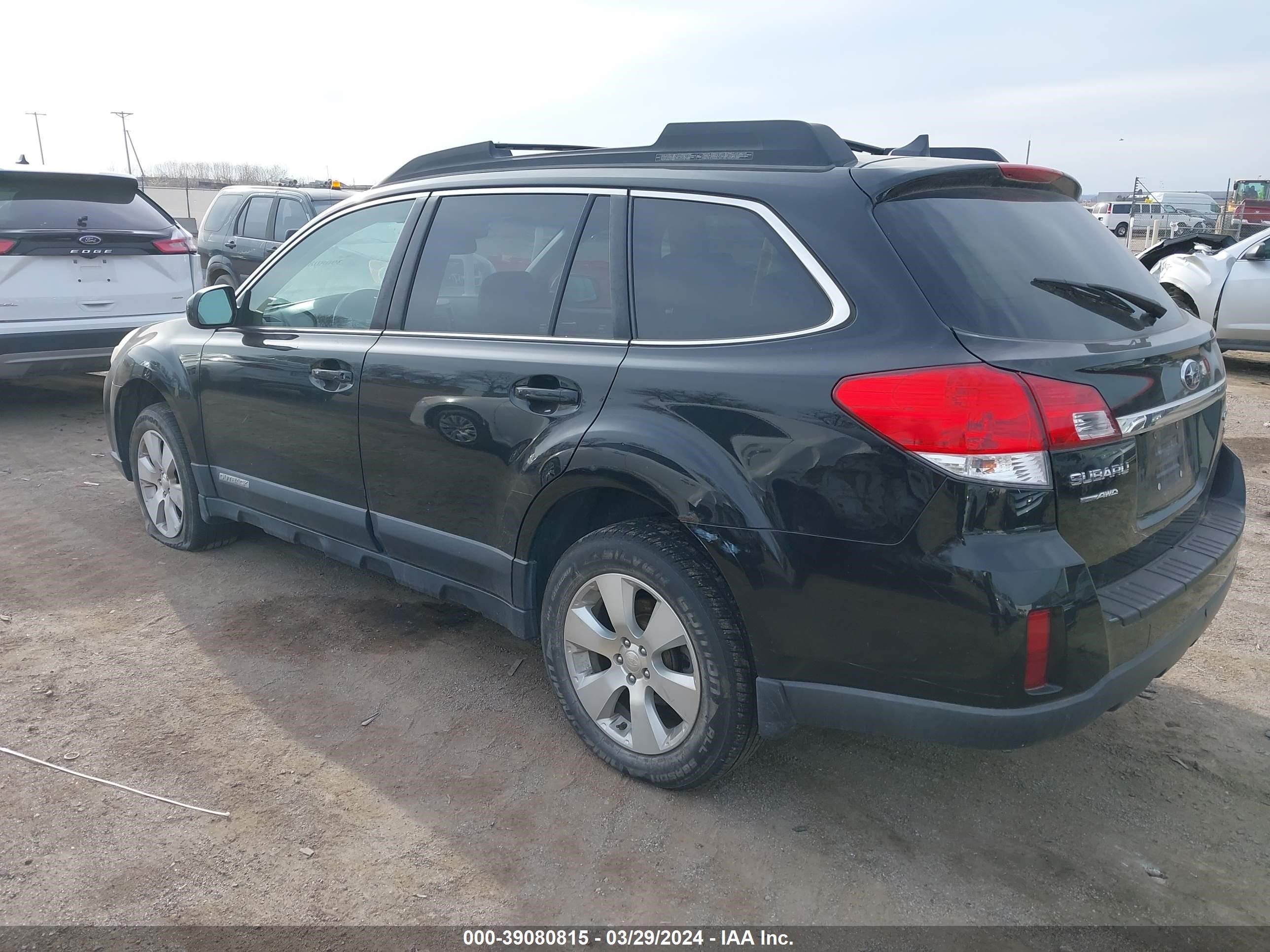 Photo 2 VIN: 4S4BRDKCXB2313332 - SUBARU OUTBACK 