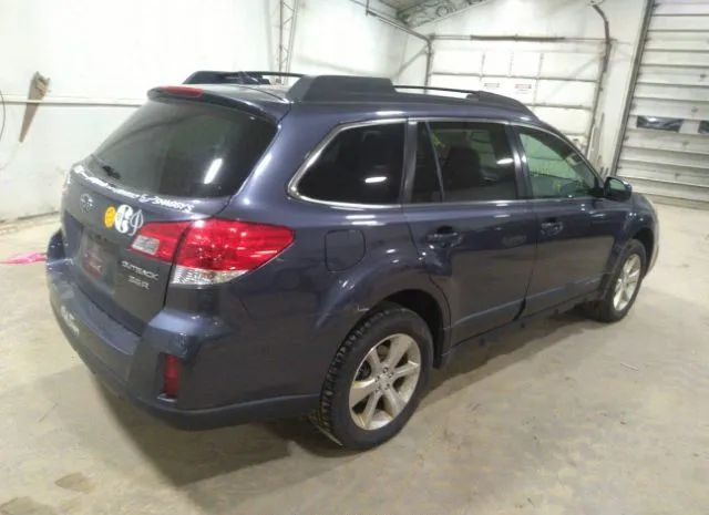 Photo 3 VIN: 4S4BRDLC4E2310431 - SUBARU OUTBACK 