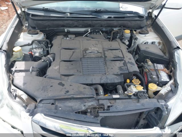 Photo 9 VIN: 4S4BRDLC5B2414244 - SUBARU OUTBACK 