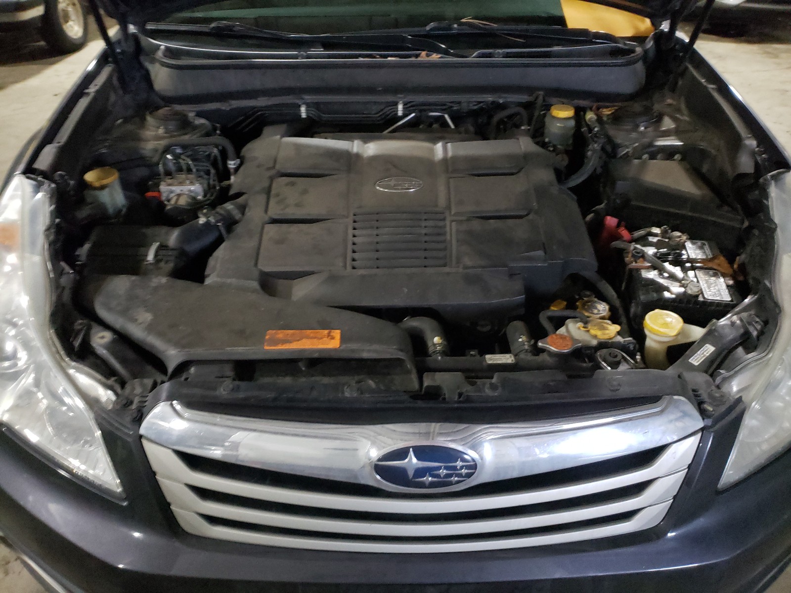 Photo 6 VIN: 4S4BRDLC6C2302036 - SUBARU OUTBACK 3. 