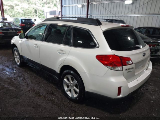 Photo 2 VIN: 4S4BRDLC9E2205979 - SUBARU OUTBACK 