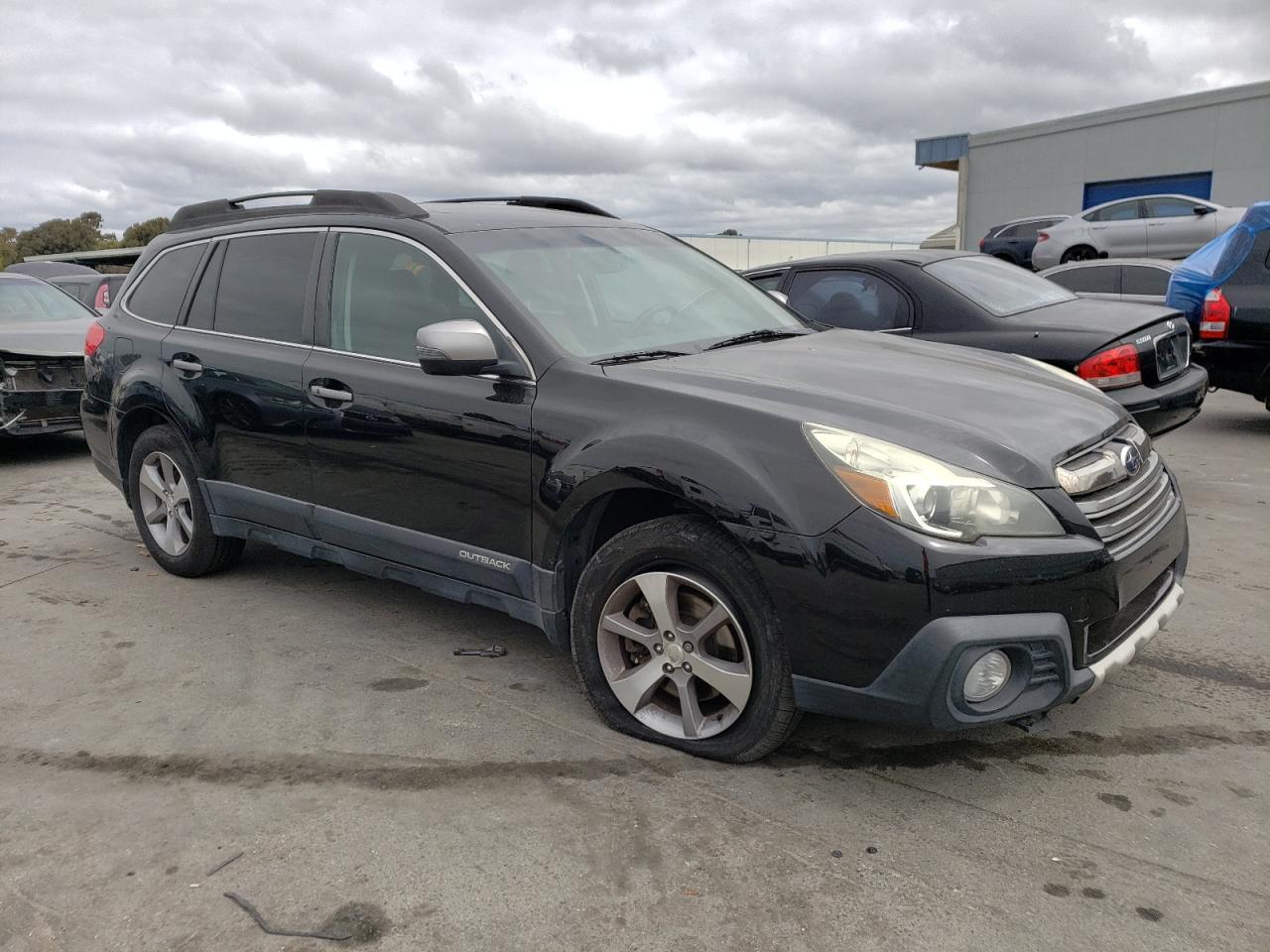 Photo 3 VIN: 4S4BRDSC9D2273098 - SUBARU OUTBACK 