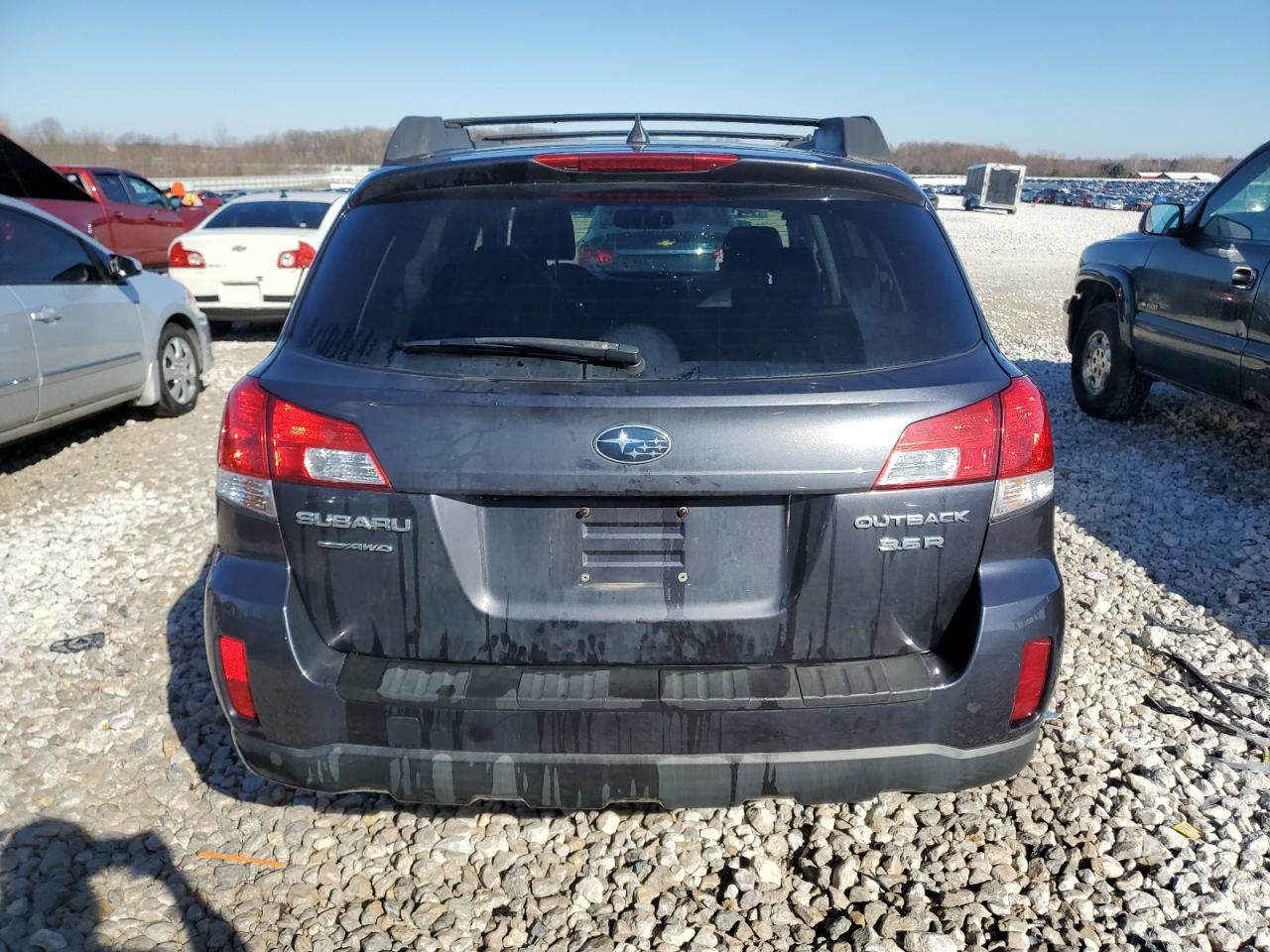 Photo 5 VIN: 4S4BREKC0C2238678 - SUBARU OUTBACK 