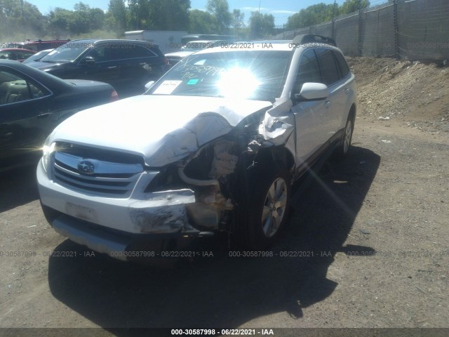 Photo 5 VIN: 4S4BREKC9B2424363 - SUBARU OUTBACK 