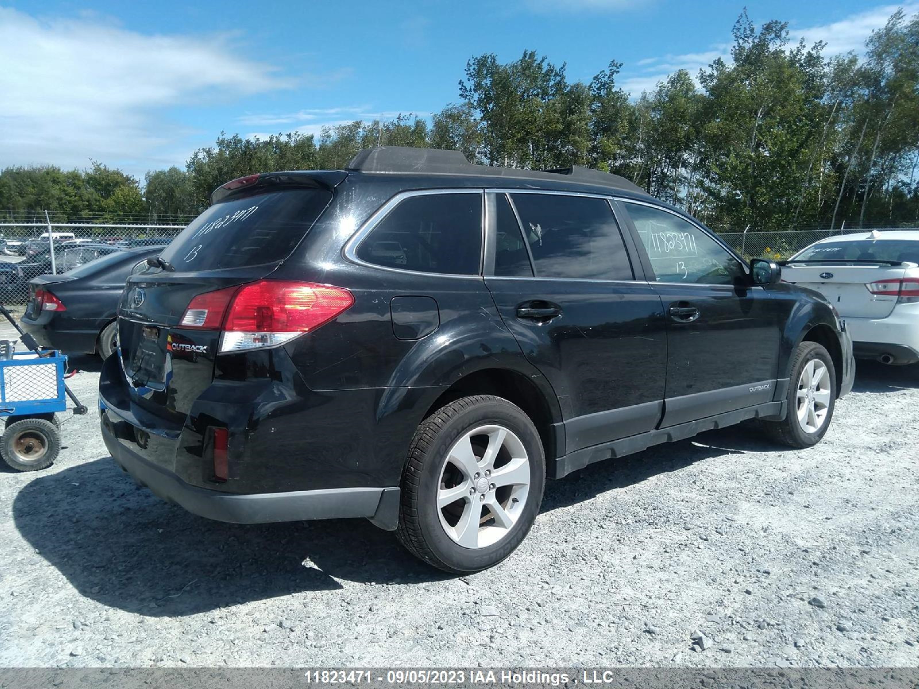 Photo 3 VIN: 4S4BRGBC0D3234699 - SUBARU OUTBACK 