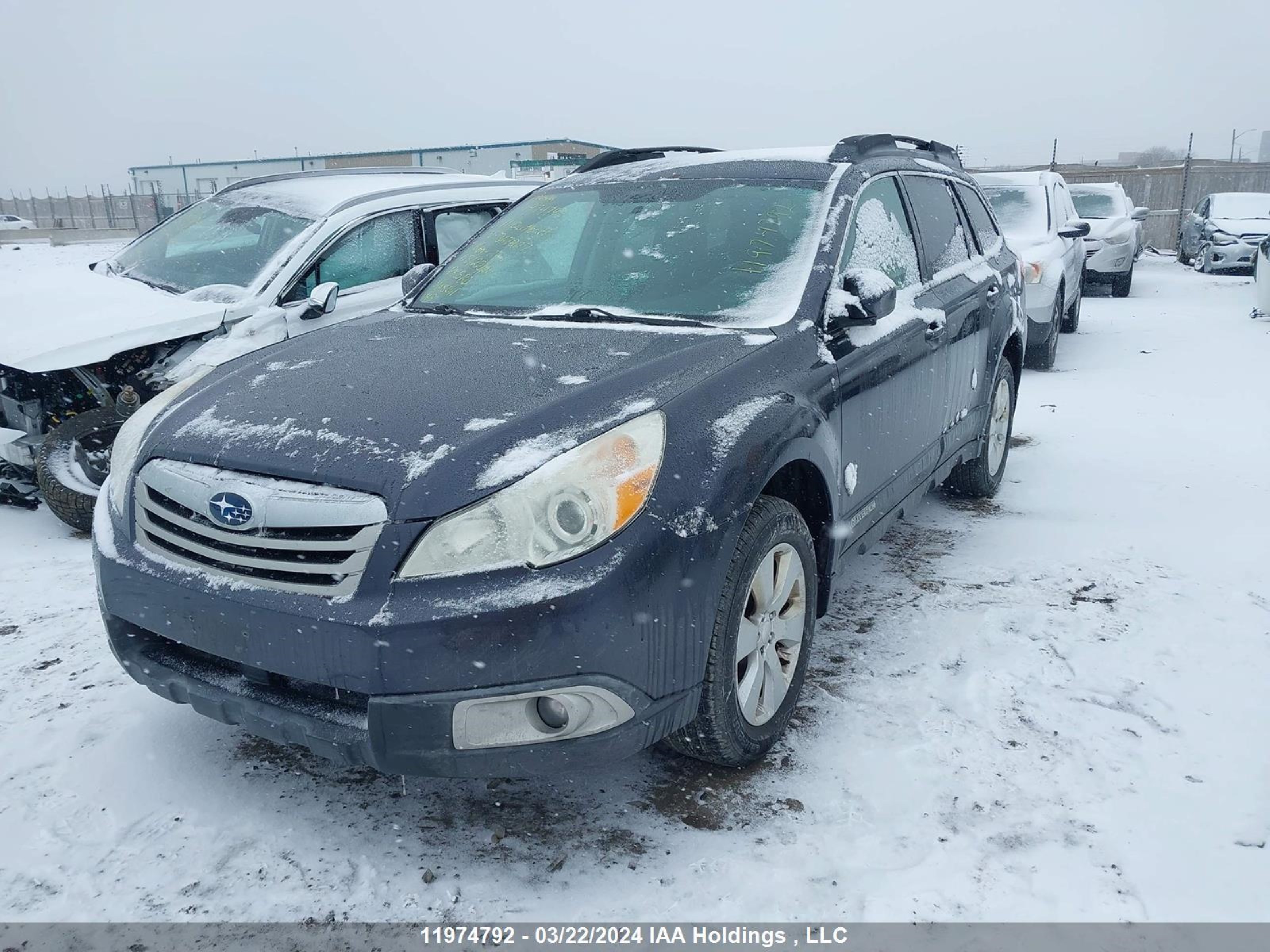 Photo 1 VIN: 4S4BRGBC3B3367227 - SUBARU OUTBACK 