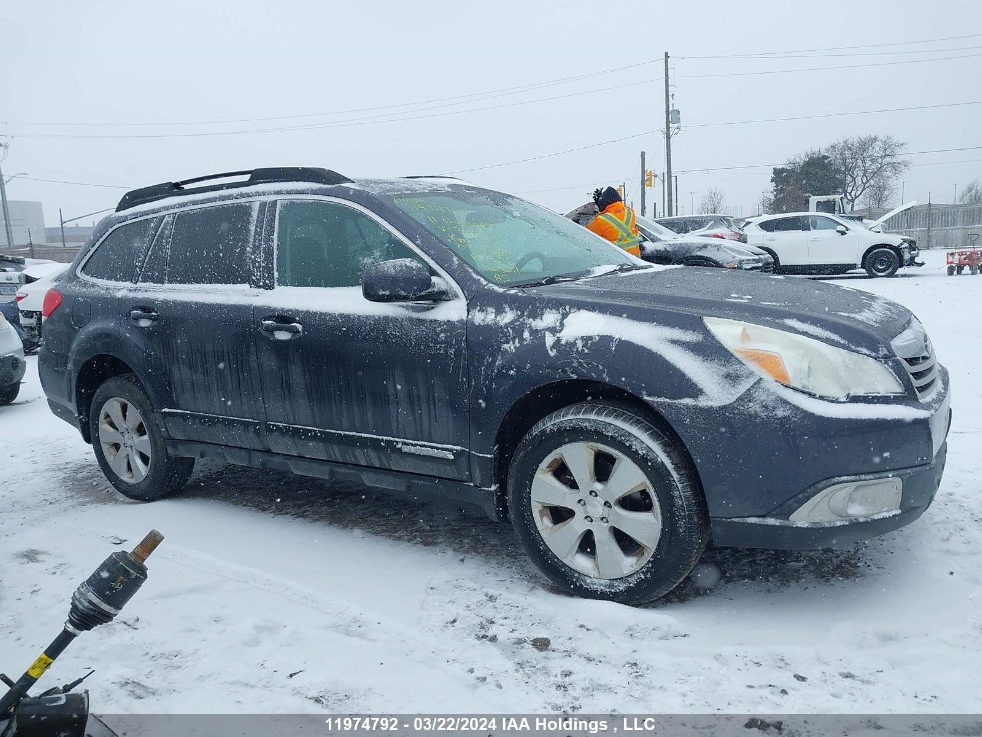 Photo 12 VIN: 4S4BRGBC3B3367227 - SUBARU OUTBACK 