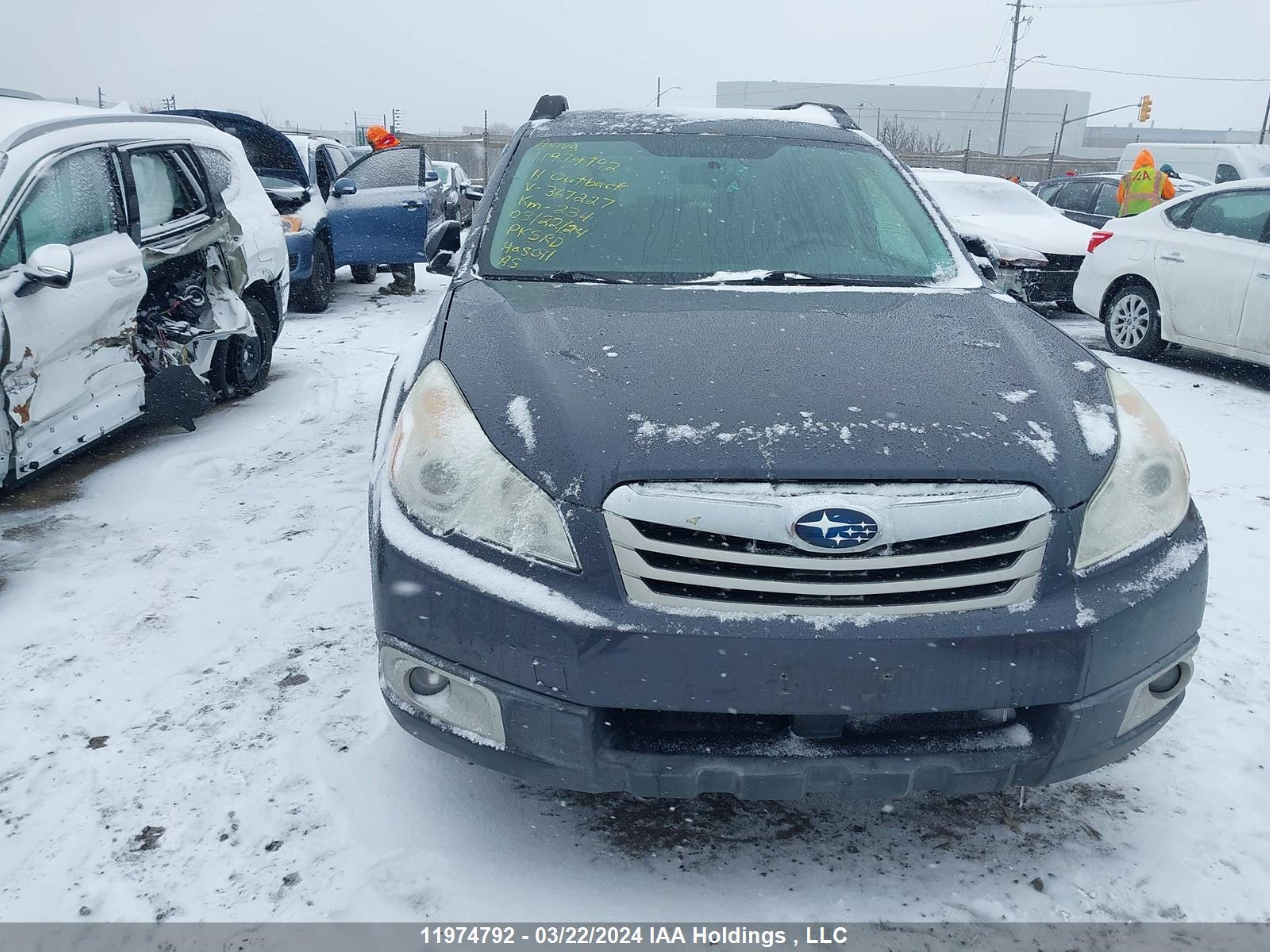 Photo 5 VIN: 4S4BRGBC3B3367227 - SUBARU OUTBACK 