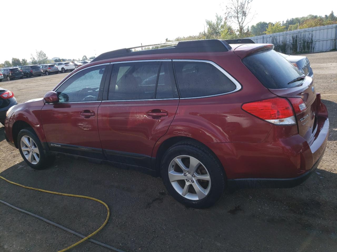 Photo 1 VIN: 4S4BRGGC7D3231808 - SUBARU OUTBACK 