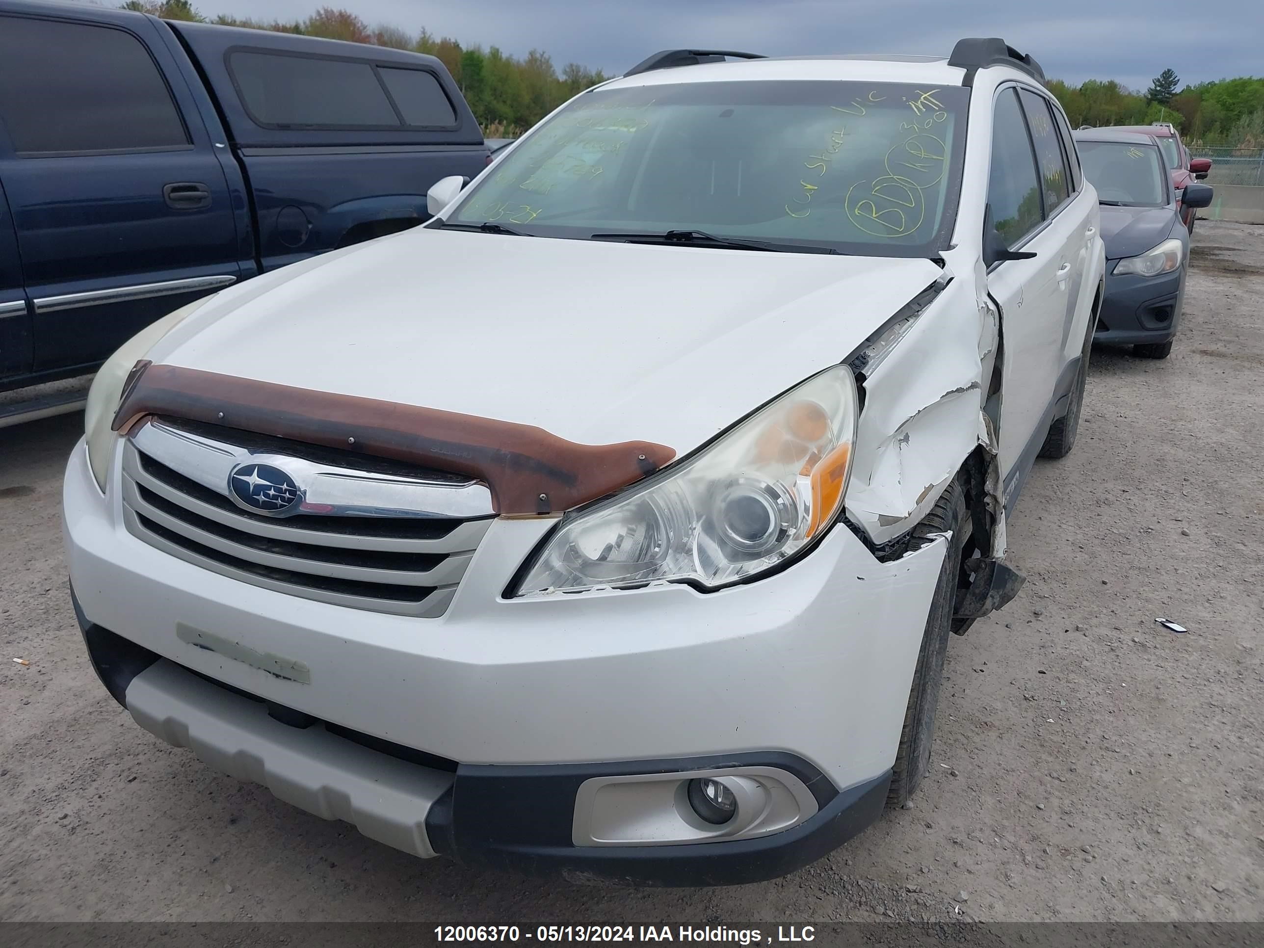 Photo 12 VIN: 4S4BRGGC8C3265769 - SUBARU OUTBACK 