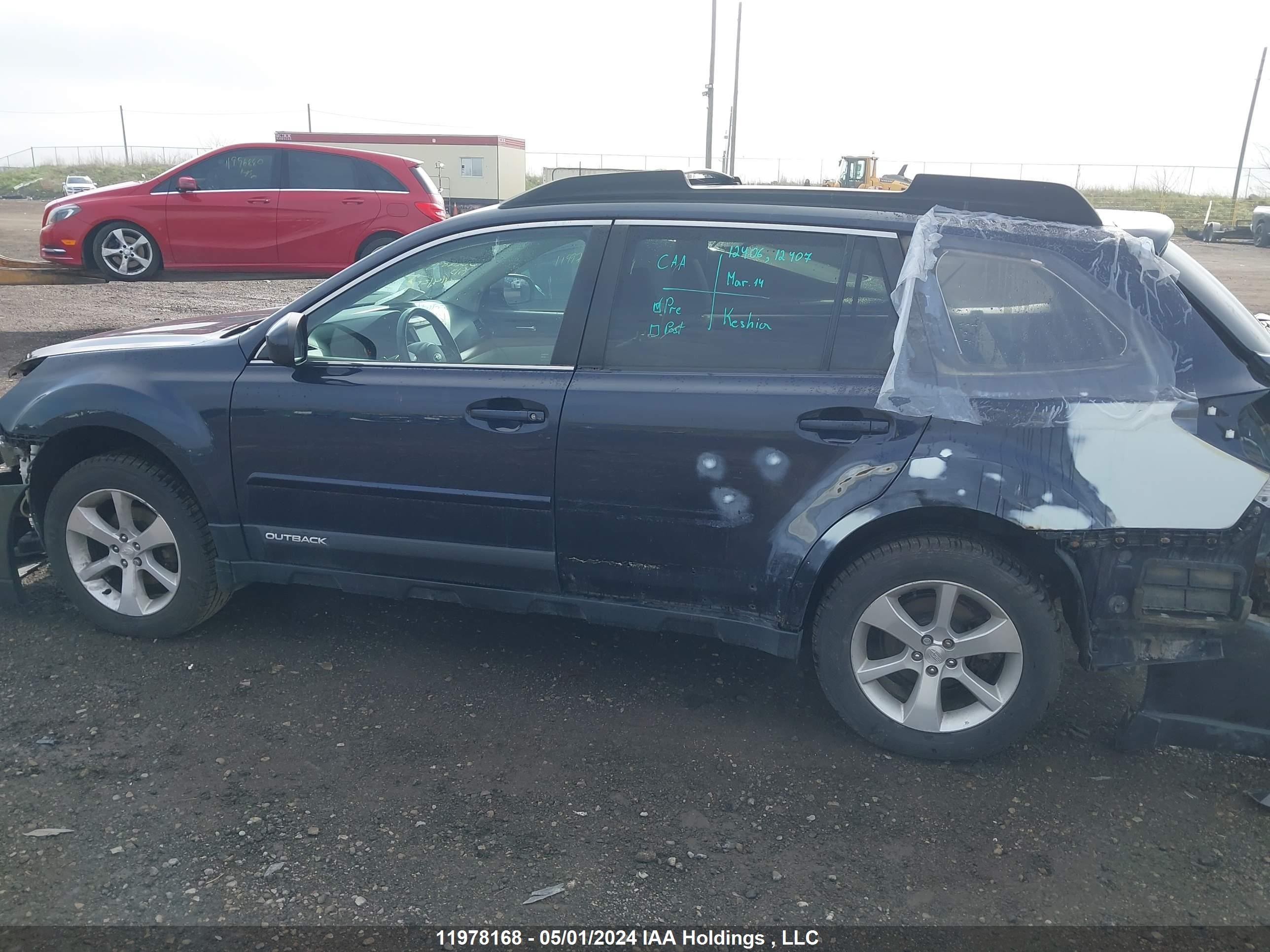 Photo 13 VIN: 4S4BRGLC7D3268895 - SUBARU OUTBACK 