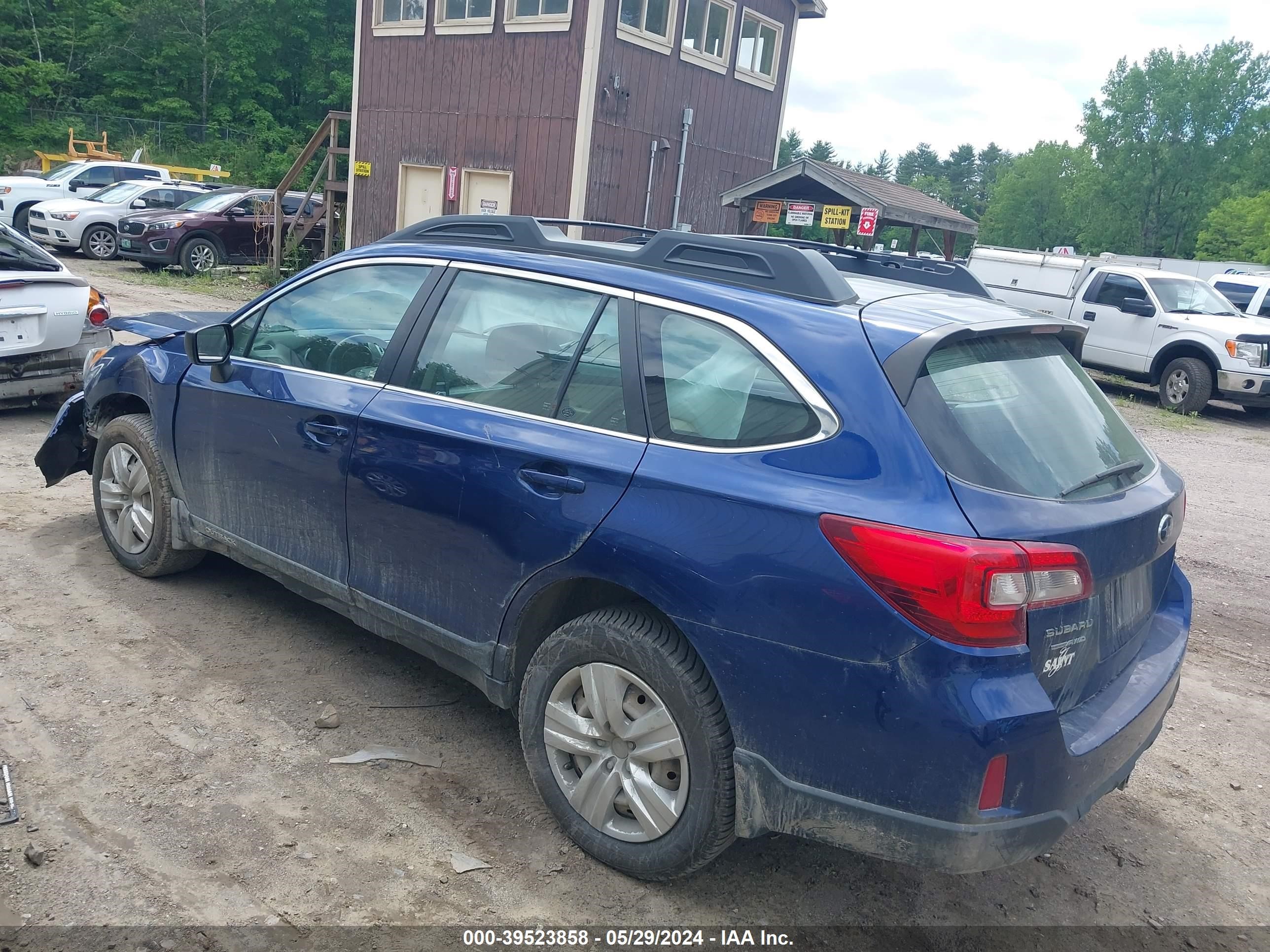 Photo 2 VIN: 4S4BSAAC2G3335508 - SUBARU OUTBACK 