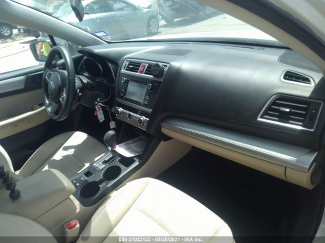 Photo 4 VIN: 4S4BSAAC3F3317596 - SUBARU OUTBACK 