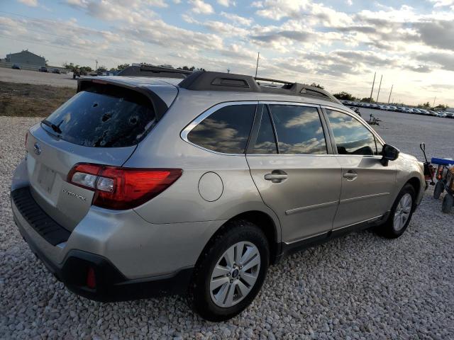 Photo 2 VIN: 4S4BSAAC3J3247364 - SUBARU OUTBACK 