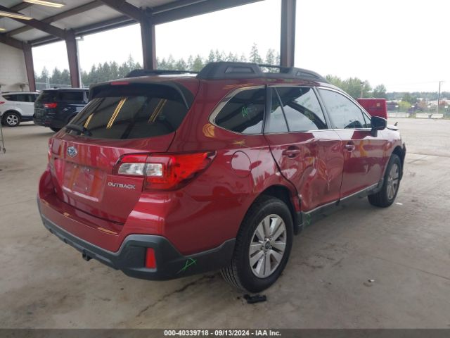 Photo 3 VIN: 4S4BSAAC6J3318301 - SUBARU OUTBACK 