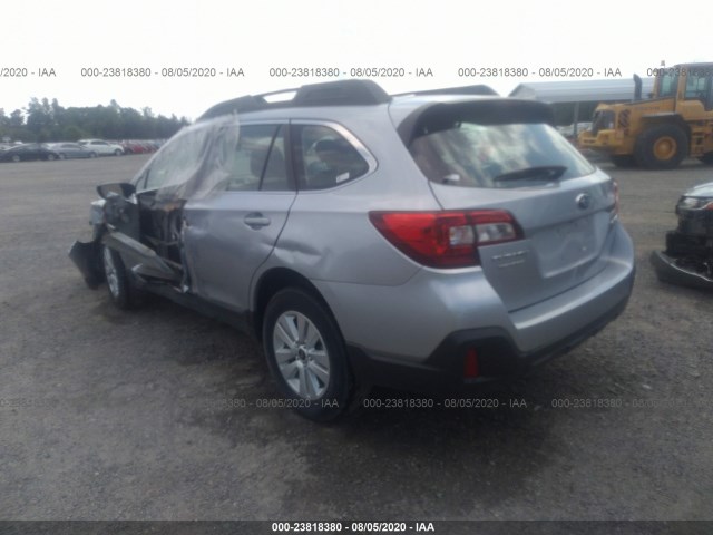 Photo 2 VIN: 4S4BSAAC6J3387750 - SUBARU OUTBACK 