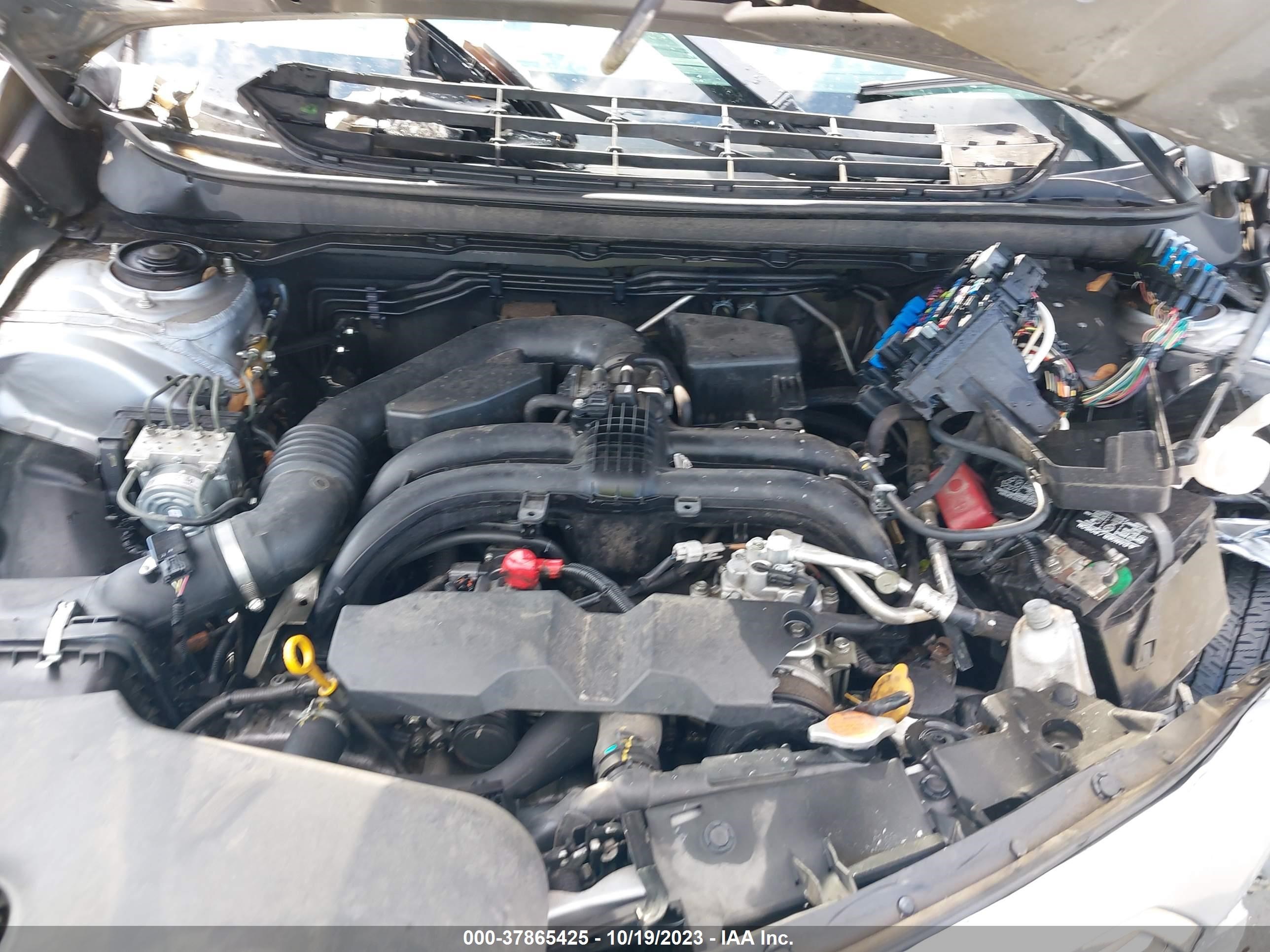 Photo 9 VIN: 4S4BSAAC8F3351629 - SUBARU OUTBACK 