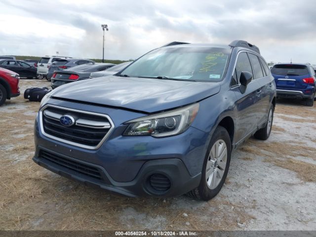 Photo 1 VIN: 4S4BSAAC8J3387975 - SUBARU OUTBACK 