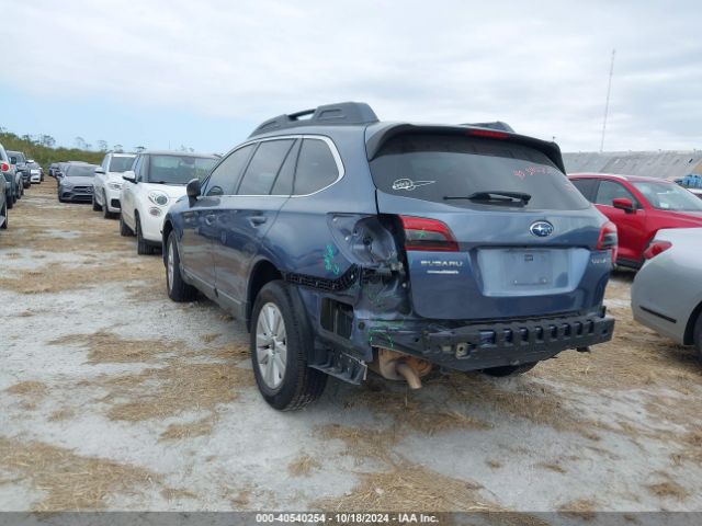 Photo 2 VIN: 4S4BSAAC8J3387975 - SUBARU OUTBACK 