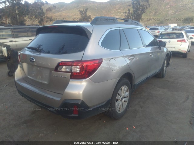 Photo 3 VIN: 4S4BSAACXJ3380123 - SUBARU OUTBACK 