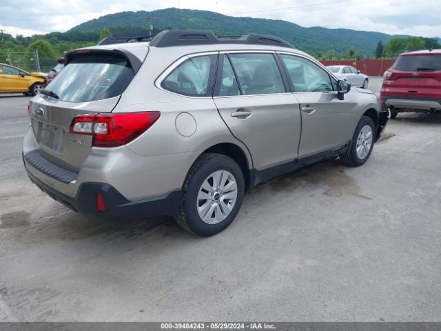 Photo 3 VIN: 4S4BSABC3K3210931 - SUBARU OUTBACK 