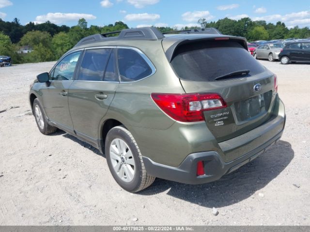 Photo 2 VIN: 4S4BSABC3K3293499 - SUBARU OUTBACK 