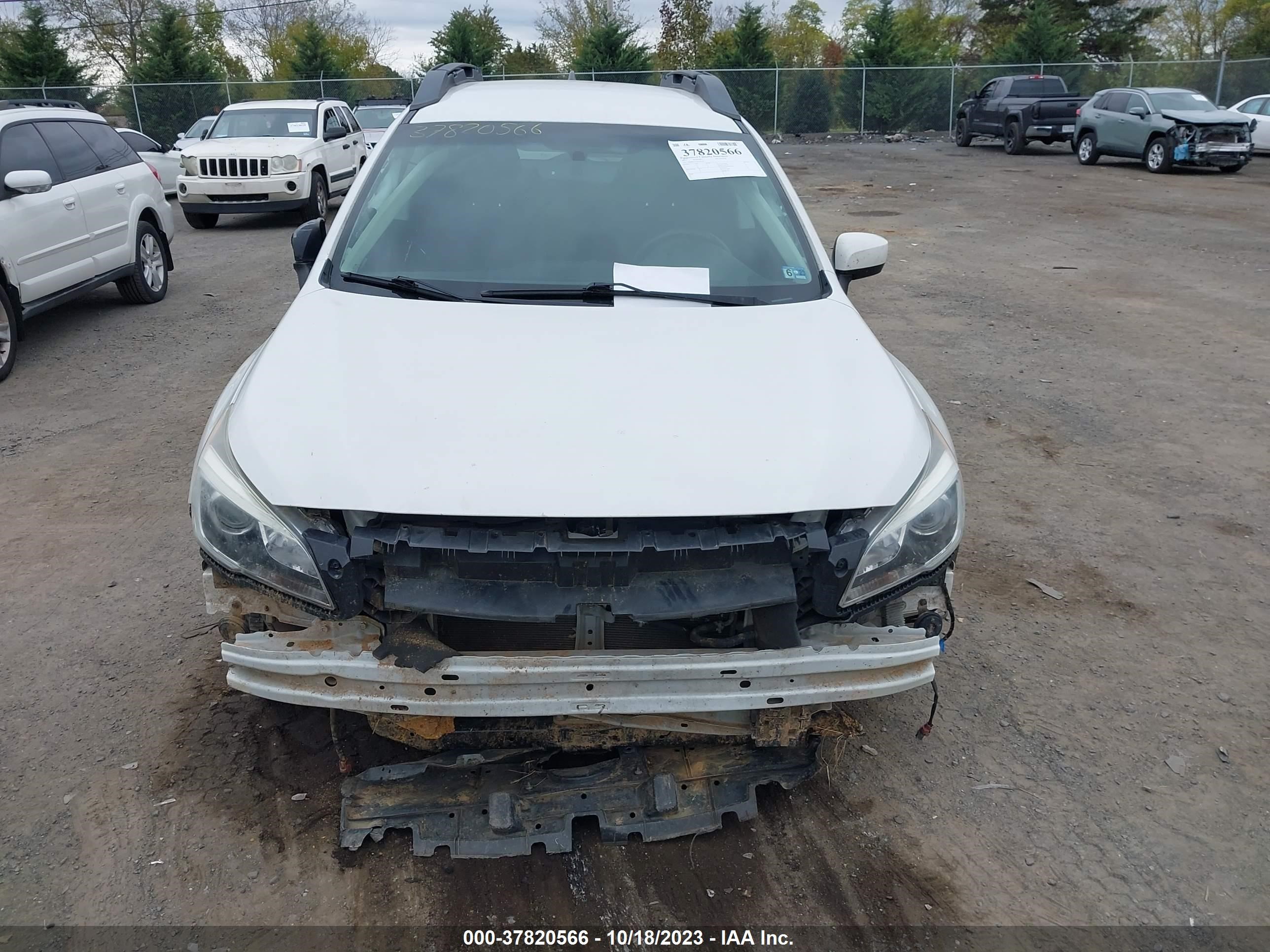 Photo 10 VIN: 4S4BSACC1H3232756 - SUBARU OUTBACK 