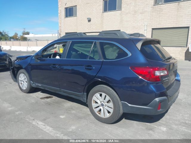 Photo 2 VIN: 4S4BSACC1J3374613 - SUBARU OUTBACK 