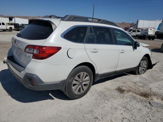 Photo 2 VIN: 4S4BSACC2J3289845 - SUBARU OUTBACK 