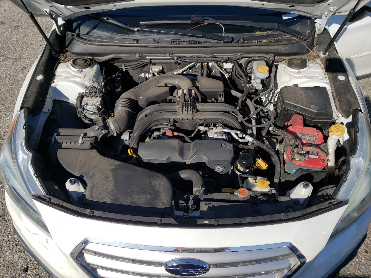 Photo 11 VIN: 4S4BSACC3F3213137 - SUBARU OUTBACK 