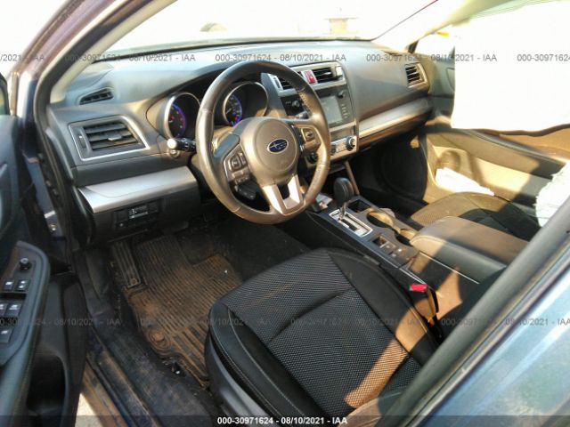 Photo 4 VIN: 4S4BSACC3H3262213 - SUBARU OUTBACK 