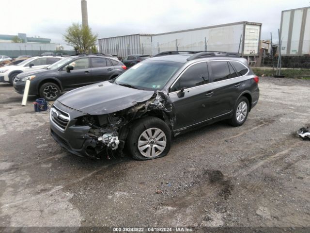 Photo 1 VIN: 4S4BSACC3J3249323 - SUBARU OUTBACK 