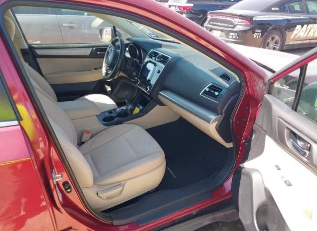 Photo 4 VIN: 4S4BSACC3J3320715 - SUBARU OUTBACK 