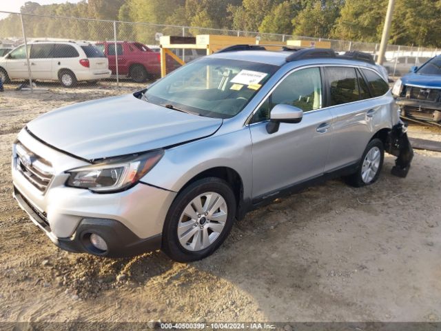 Photo 1 VIN: 4S4BSACC3J3369753 - SUBARU OUTBACK 