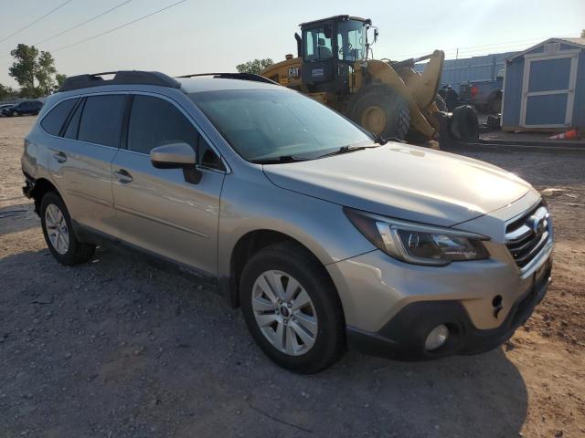 Photo 3 VIN: 4S4BSACC5J3201029 - SUBARU OUTBACK 