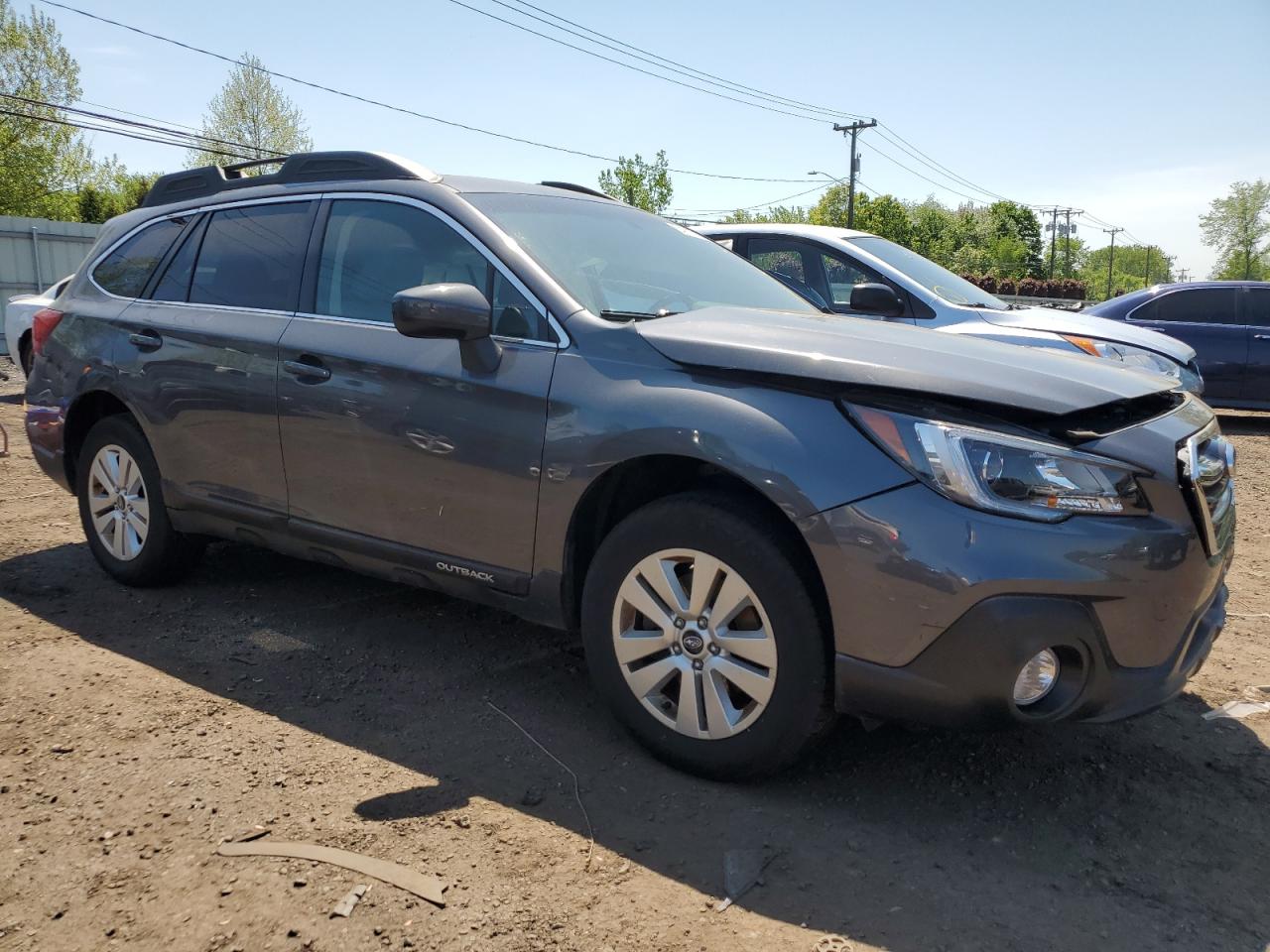 Photo 3 VIN: 4S4BSACC5J3262316 - SUBARU OUTBACK 