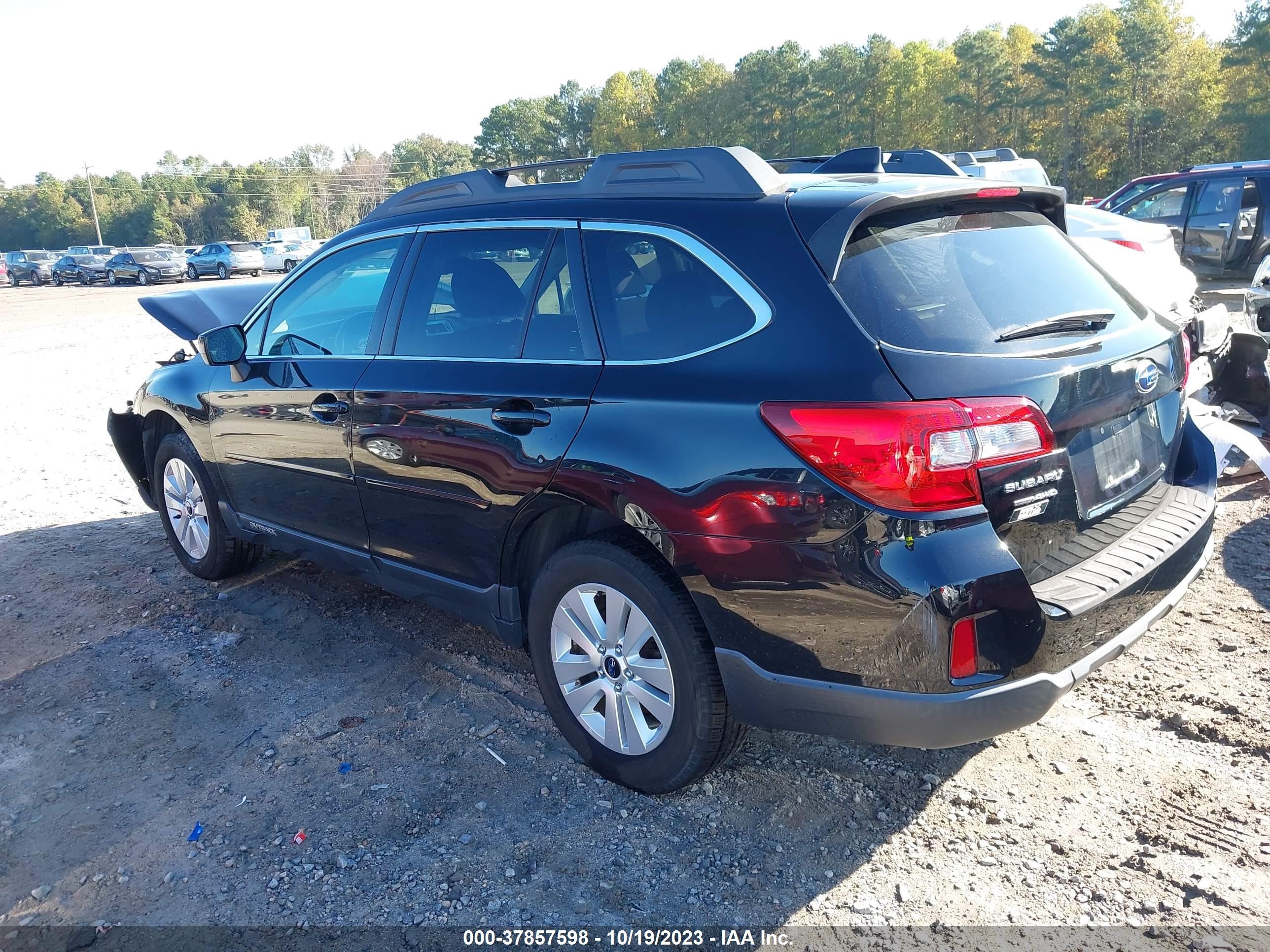 Photo 2 VIN: 4S4BSACC6G3208077 - SUBARU OUTBACK 