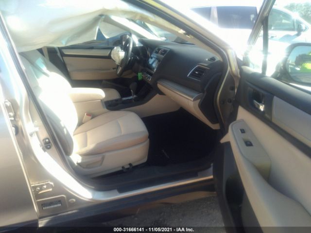 Photo 4 VIN: 4S4BSACC8F3327134 - SUBARU OUTBACK 