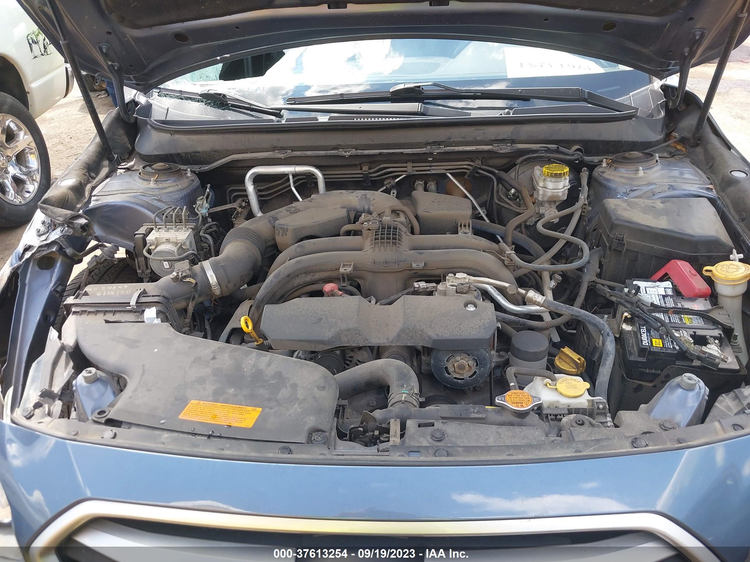 Photo 9 VIN: 4S4BSACC8J3274489 - SUBARU OUTBACK 