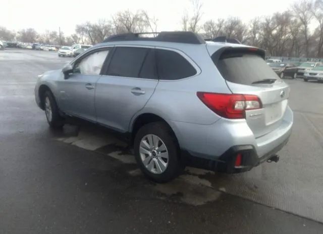 Photo 2 VIN: 4S4BSACC8J3388542 - SUBARU OUTBACK 