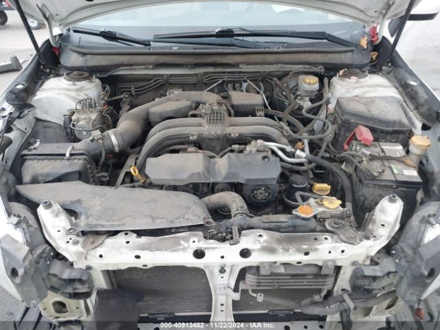 Photo 9 VIN: 4S4BSACC9F3325960 - SUBARU OUTBACK 