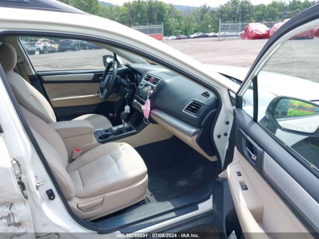 Photo 4 VIN: 4S4BSACCXH3218208 - SUBARU OUTBACK 