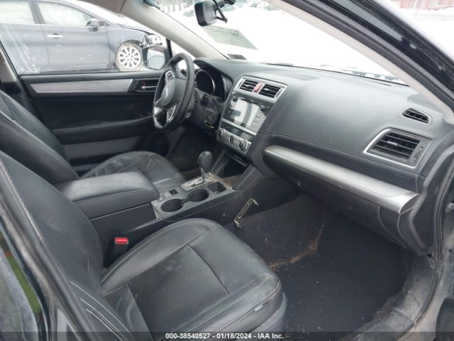 Photo 4 VIN: 4S4BSADC1G3298656 - SUBARU OUTBACK 