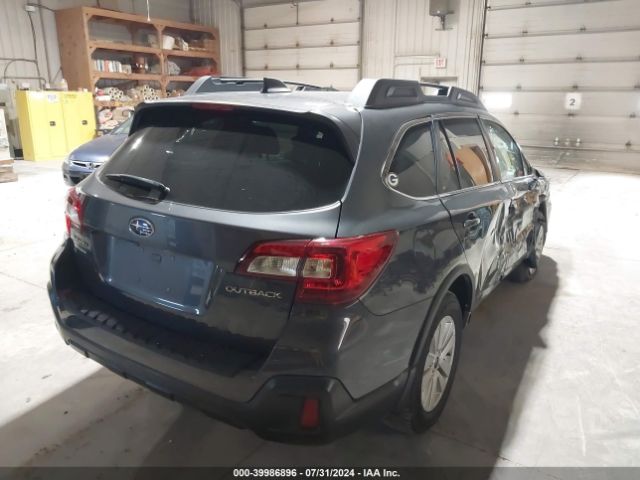 Photo 3 VIN: 4S4BSADC2J3253023 - SUBARU OUTBACK 