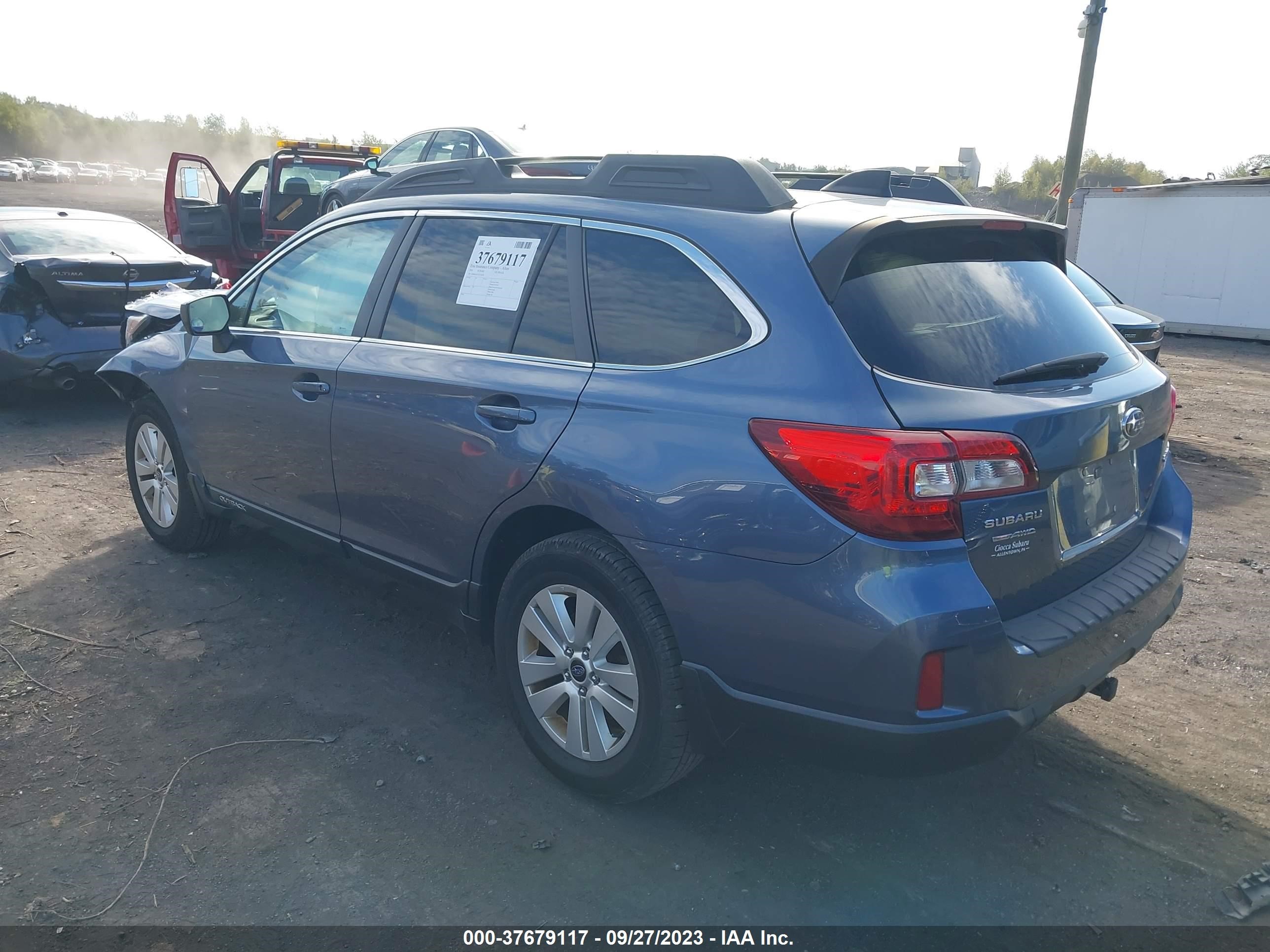 Photo 2 VIN: 4S4BSADC3G3310628 - SUBARU OUTBACK 