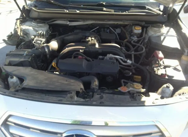 Photo 9 VIN: 4S4BSADC6F3268793 - SUBARU OUTBACK 