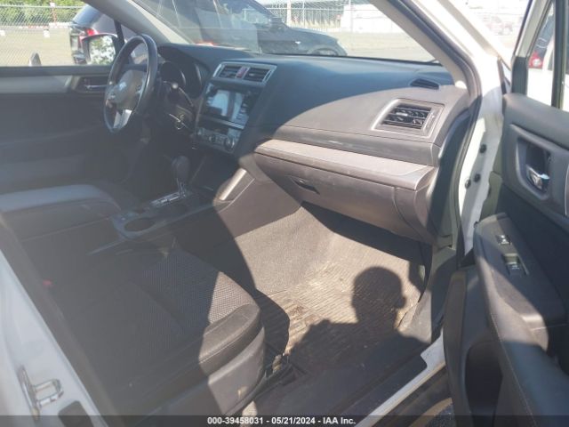 Photo 4 VIN: 4S4BSADC7F3355621 - SUBARU OUTBACK 